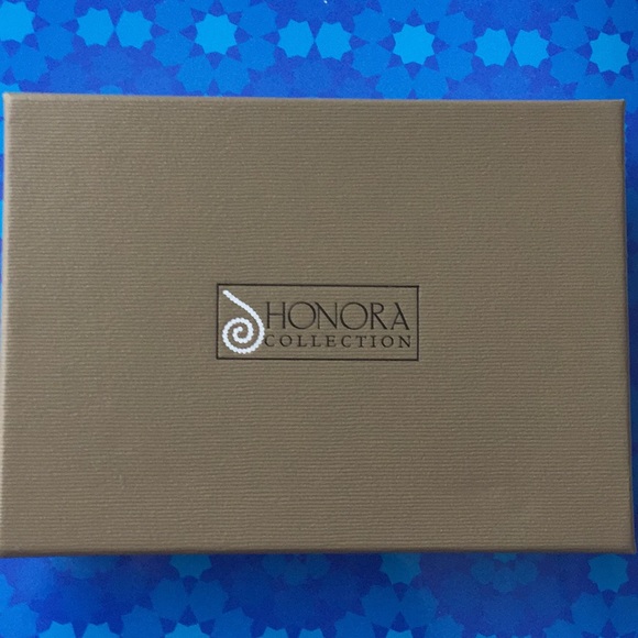 Honora collection bracelets. - Picture 1 of 6